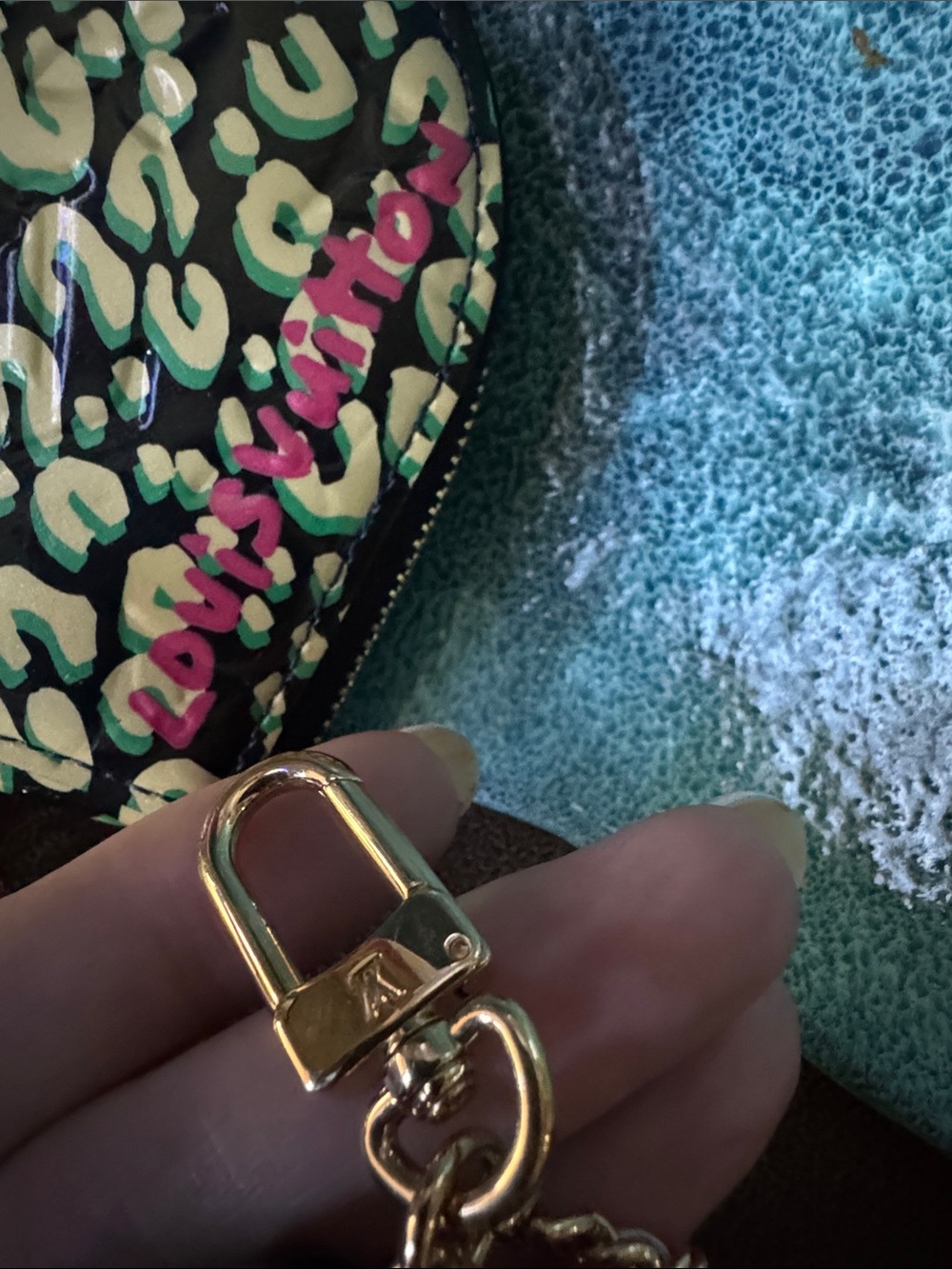 LV Stephen Sprouse Heart Zip Coin Pouch Bag CharmKeychain in Green Leopard - Picture 6 of 13